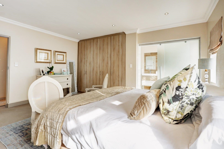 3 Bedroom Property for Sale in Plattekloof Western Cape